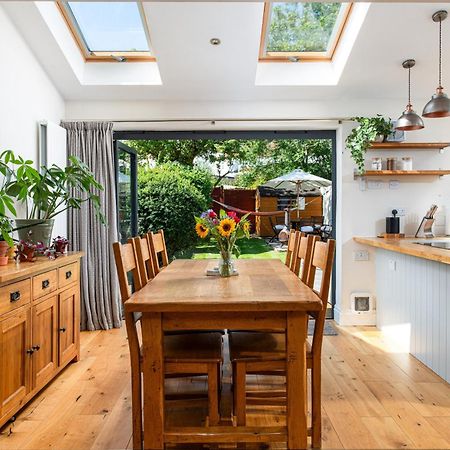 Charming Family Home With Stoves, Garden & Parking Bristol Exterior foto